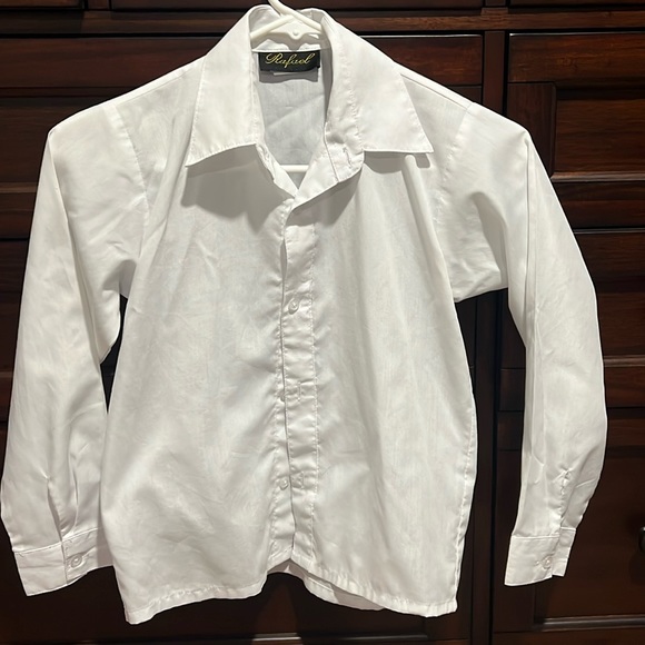 Boy white button down shirt - Picture 1 of 2
